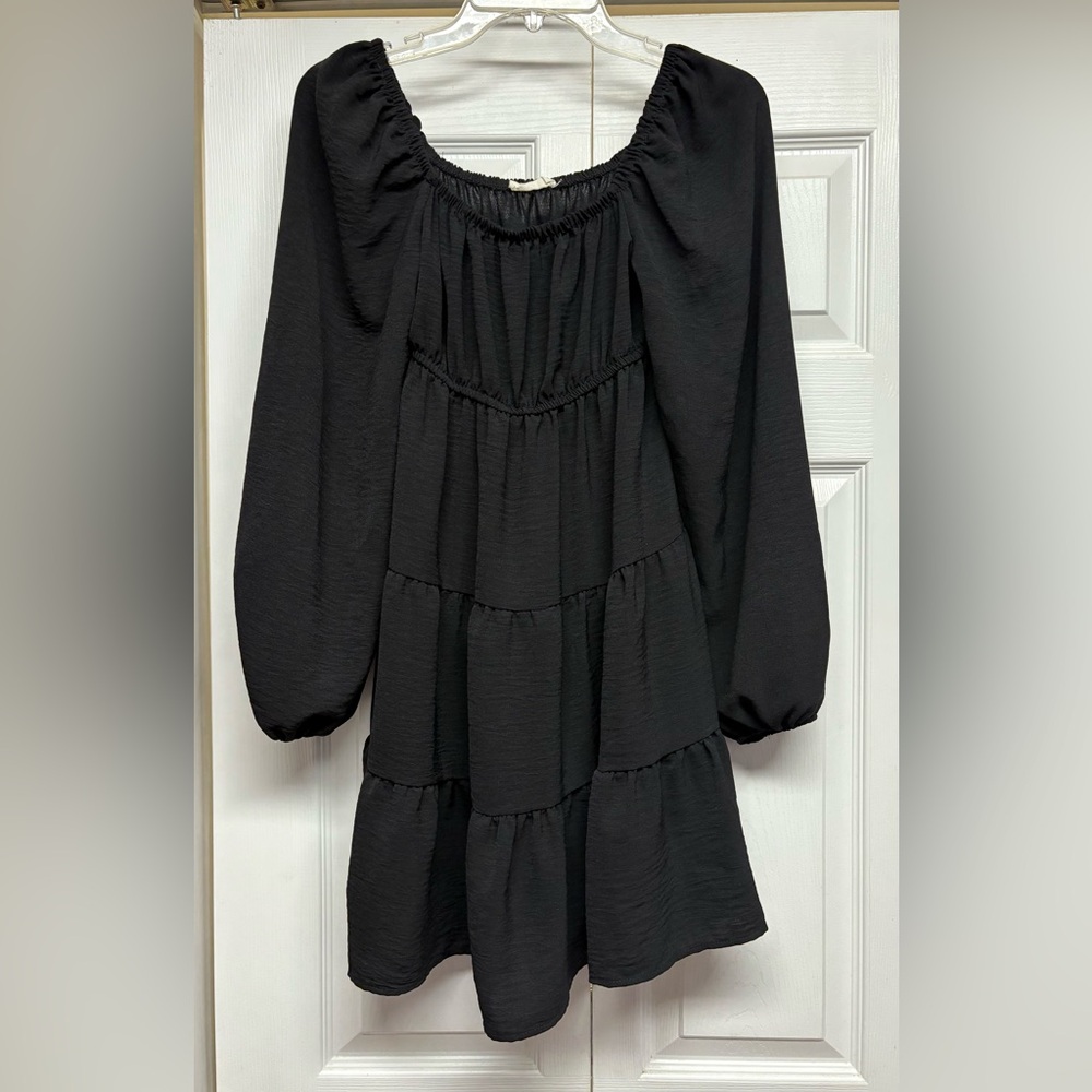 Black Tiered Long-Sleeve Women's Dress with Elastic Neckline